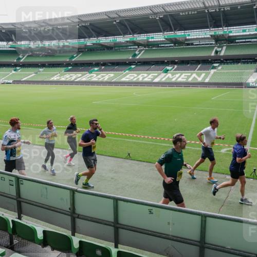 13.09.2026 - 21. swb-Marathon Bremen Michael Burmester http://msf.ph/oto/10488736 13.09.2026 10:33:46 Laufen im Stadion 10018, 10067, 10078, 10166, 10177, 10184, 10203, 10211, 10226, 10236, 10240, 10243, 10249, 10254, 10256, 10297, 10300, 10322, 10355, 10356, 10365, 10372, 10374, 10379, 10383, 10394, 10408, 10415, 10423, 10428, 10460, 10486, 10494, 10530, 10550, 10565, 10578, 10604, 10668, 10669, 10670, 10673, 10675, 10687, 10691, 10699, 10700, 10707, 10721, 10728, 10745, 10749, 10750, 10771, 10772, 10787, 10788, 10794, 10809, 10828, 10857, 10867, 10914, 11126, 11162, 11343 meine-sportfotos.de