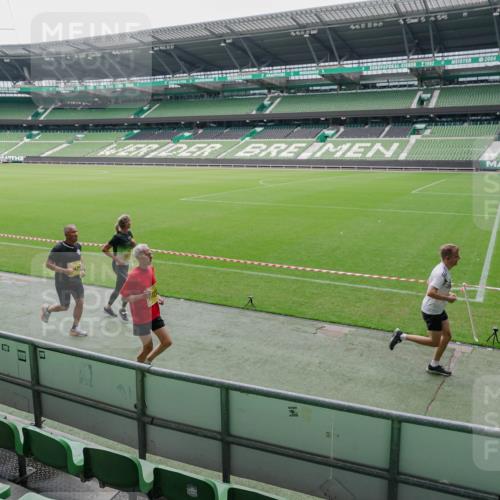 13.09.2026 - 21. swb-Marathon Bremen Michael Burmester http://msf.ph/oto/10488751 13.09.2026 10:34:03 Laufen im Stadion 10018, 10067, 10078, 10147, 10166, 10177, 10184, 10203, 10211, 10236, 10240, 10254, 10297, 10300, 10355, 10356, 10367, 10368, 10369, 10372, 10374, 10379, 10383, 10394, 10408, 10415, 10423, 10428, 10460, 10485, 10494, 10530, 10550, 10559, 10578, 10604, 10639, 10668, 10669, 10673, 10675, 10687, 10691, 10699, 10700, 10728, 10745, 10749, 10750, 10772, 10787, 10788, 10794, 10809, 10828, 10857, 10867, 10914, 10928, 11126, 11162, 11343, 11803, 10146, 10222, 10626 meine-sportfotos.de