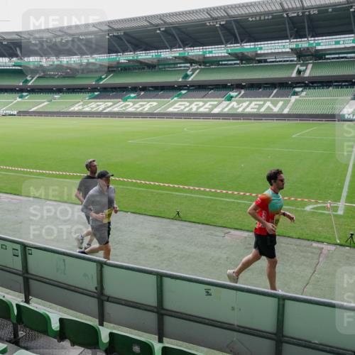 13.09.2026 - 21. swb-Marathon Bremen Michael Burmester http://msf.ph/oto/10488760 13.09.2026 10:34:18 Laufen im Stadion 10018, 10067, 10078, 10147, 10157, 10166, 10177, 10184, 10185, 10211, 10236, 10240, 10254, 10297, 10300, 10355, 10356, 10367, 10368, 10369, 10374, 10379, 10383, 10394, 10408, 10415, 10423, 10428, 10460, 10485, 10494, 10530, 10559, 10578, 10604, 10639, 10668, 10669, 10673, 10677, 10687, 10691, 10699, 10700, 10728, 10745, 10749, 10750, 10772, 10787, 10788, 10794, 10809, 10828, 10857, 10867, 10914, 10928, 11126, 11162, 11343, 11803, 10146, 10222, 10626 meine-sportfotos.de