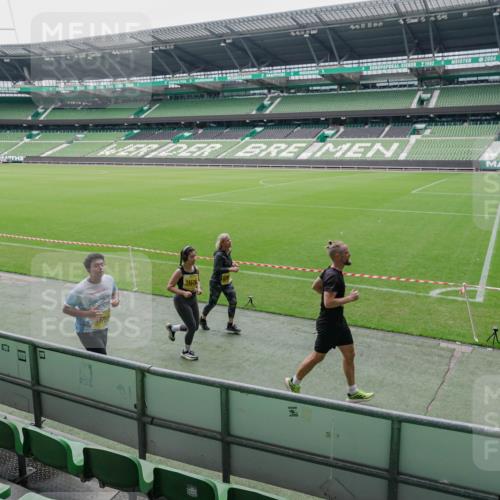 13.09.2026 - 21. swb-Marathon Bremen Michael Burmester http://msf.ph/oto/10488863 13.09.2026 10:36:10 Laufen im Stadion 10092, 10093, 10144, 10152, 10153, 10154, 10157, 10160, 10173, 10175, 10181, 10182, 10185, 10187, 10195, 10198, 10237, 10245, 10251, 10257, 10263, 10272, 10275, 10278, 10291, 10296, 10306, 10309, 10331, 10332, 10338, 10357, 10377, 10382, 10390, 10403, 10409, 10411, 10420, 10427, 10429, 10439, 10473, 10477, 10481, 10492, 10497, 10500, 10528, 10531, 10559, 10560, 10569, 10607, 10613, 10617, 10633, 10636, 10647, 10648, 10671, 10672, 10677, 10715 meine-sportfotos.de