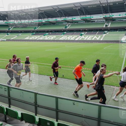 13.09.2026 - 21. swb-Marathon Bremen Michael Burmester http://msf.ph/oto/10488866 13.09.2026 10:36:14 Laufen im Stadion 10092, 10093, 10144, 10152, 10153, 10154, 10157, 10160, 10173, 10175, 10181, 10182, 10185, 10186, 10187, 10195, 10198, 10237, 10245, 10251, 10257, 10263, 10272, 10275, 10278, 10291, 10296, 10306, 10309, 10331, 10332, 10338, 10357, 10377, 10382, 10390, 10403, 10409, 10411, 10420, 10427, 10429, 10439, 10473, 10477, 10481, 10492, 10497, 10500, 10528, 10531, 10560, 10569, 10607, 10613, 10617, 10633, 10636, 10647, 10648, 10659, 10671, 10672, 10677, 10715 meine-sportfotos.de