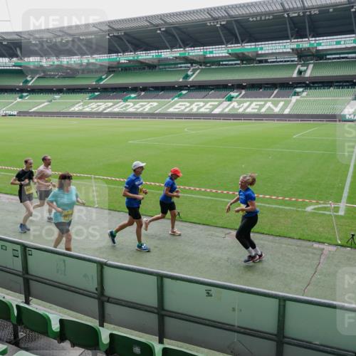 13.09.2026 - 21. swb-Marathon Bremen Michael Burmester http://msf.ph/oto/10488927 13.09.2026 10:37:21 Laufen im Stadion 10090, 10091, 10092, 10150, 10153, 10154, 10160, 10186, 10187, 10190, 10198, 10237, 10251, 10257, 10263, 10272, 10273, 10274, 10275, 10278, 10283, 10291, 10296, 10305, 10306, 10315, 10323, 10327, 10331, 10332, 10338, 10370, 10375, 10376, 10382, 10390, 10403, 10411, 10420, 10429, 10432, 10439, 10444, 10465, 10481, 10488, 10497, 10500, 10516, 10531, 10560, 10569, 10598, 10607, 10613, 10633, 10647, 10648, 10654, 10659, 10663, 10671, 10672, 10674, 10823 meine-sportfotos.de