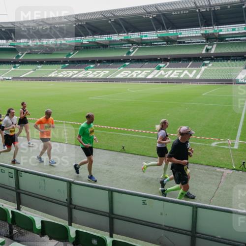 13.09.2026 - 21. swb-Marathon Bremen Michael Burmester http://msf.ph/oto/10488941 13.09.2026 10:37:39 Laufen im Stadion 10090, 10091, 10092, 10150, 10153, 10154, 10160, 10186, 10190, 10198, 10205, 10237, 10251, 10257, 10273, 10274, 10278, 10283, 10296, 10305, 10315, 10323, 10327, 10331, 10332, 10338, 10370, 10375, 10376, 10382, 10390, 10403, 10411, 10420, 10429, 10432, 10444, 10465, 10488, 10497, 10500, 10516, 10531, 10569, 10598, 10607, 10613, 10633, 10645, 10647, 10648, 10654, 10659, 10663, 10674, 10681, 10682, 10695, 10697, 10802, 10823 meine-sportfotos.de