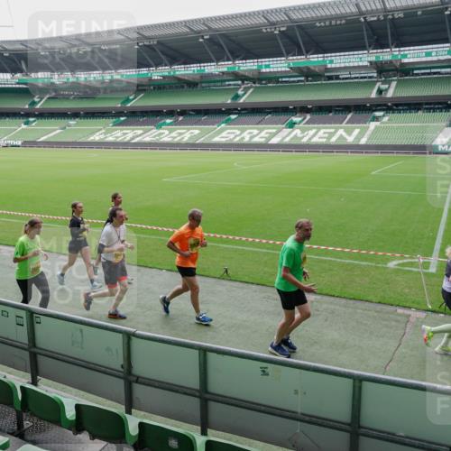 13.09.2026 - 21. swb-Marathon Bremen Michael Burmester http://msf.ph/oto/10488942 13.09.2026 10:37:39 Laufen im Stadion 10090, 10091, 10092, 10150, 10153, 10154, 10160, 10186, 10190, 10198, 10205, 10237, 10251, 10257, 10273, 10274, 10278, 10283, 10296, 10305, 10315, 10323, 10327, 10331, 10332, 10338, 10370, 10375, 10376, 10382, 10390, 10403, 10411, 10420, 10429, 10432, 10444, 10465, 10488, 10497, 10500, 10516, 10531, 10569, 10598, 10607, 10613, 10633, 10645, 10647, 10648, 10654, 10659, 10663, 10674, 10681, 10682, 10695, 10697, 10802, 10823 meine-sportfotos.de