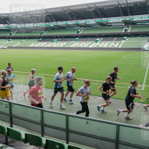 13.09.2026 - 21. swb-Marathon Bremen Michael Burmester http://msf.ph/oto/10488962 13.09.2026 10:37:59 Laufen im Stadion 10090, 10091, 10092, 10150, 10153, 10154, 10168, 10186, 10188, 10190, 10198, 10205, 10237, 10257, 10259, 10260, 10273, 10274, 10283, 10296, 10305, 10315, 10323, 10327, 10331, 10332, 10370, 10375, 10376, 10390, 10429, 10432, 10444, 10465, 10488, 10497, 10500, 10516, 10526, 10598, 10613, 10633, 10645, 10647, 10648, 10654, 10659, 10661, 10663, 10674, 10681, 10682, 10695, 10697, 10802, 10823 meine-sportfotos.de