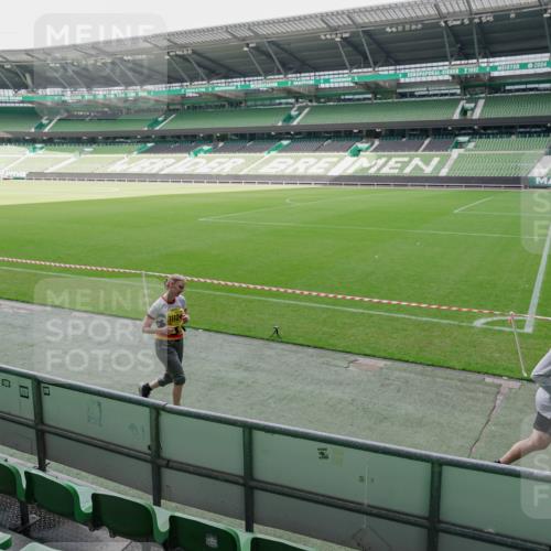 13.09.2026 - 21. swb-Marathon Bremen Michael Burmester http://msf.ph/oto/10489040 13.09.2026 10:39:19 Laufen im Stadion 10135, 10138, 10139, 10156, 10168, 10188, 10190, 10204, 10205, 10217, 10229, 10234, 10238, 10259, 10260, 10279, 10280, 10305, 10314, 10360, 10363, 10364, 10370, 10375, 10376, 10378, 10386, 10404, 10432, 10457, 10465, 10469, 10484, 10493, 10501, 10505, 10510, 10511, 10526, 10556, 10576, 10580, 10595, 10599, 10609, 10616, 10619, 10630, 10645, 10653, 10654, 10660, 10661, 10662, 10664, 10681, 10682, 10686, 10695, 10697, 10712, 10737, 10743, 10751, 10802, 10823 meine-sportfotos.de