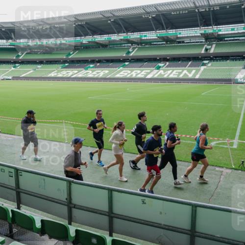 13.09.2026 - 21. swb-Marathon Bremen Michael Burmester http://msf.ph/oto/10489176 13.09.2026 10:41:52 Laufen im Stadion 10148, 10155, 10163, 10247, 10313, 10330, 10354, 10395, 10396, 10399, 10414, 10419, 10422, 10424, 10455, 10461, 10462, 10483, 10490, 10519, 10527, 10545, 10546, 10547, 10582, 10586, 10611, 10644, 10665, 10694, 10705, 10706, 10719, 10722, 10752, 10766, 10768, 10776, 10804, 10854, 10859, 10889, 10909, 10963, 10977, 11026, 11027, 11041, 11043, 11078, 11084, 11085, 11090, 11097, 11098, 11140, 11192, 11239 meine-sportfotos.de
