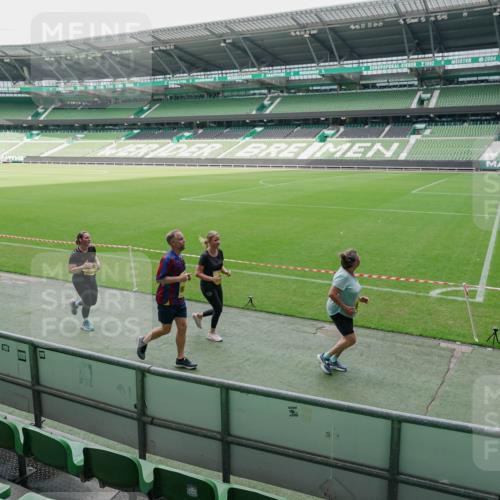 13.09.2026 - 21. swb-Marathon Bremen Michael Burmester http://msf.ph/oto/10489284 13.09.2026 10:44:05 Laufen im Stadion 10002, 10004, 10005, 10176, 10191, 10192, 10271, 10295, 10303, 10325, 10335, 10361, 10362, 10402, 10459, 10474, 10491, 10513, 10557, 10572, 10605, 10606, 10629, 10679, 10713, 10756, 10773, 10779, 10784, 10805, 10880, 10882, 10899, 10900, 10997, 10999, 11173, 11217, 11233, 11264, 11274, 11307, 11333, 11337, 11355, 11385, 11408, 11448, 11456, 11461, 11482, 11535, 11629, 11943, 12311, 12321, 10163 meine-sportfotos.de