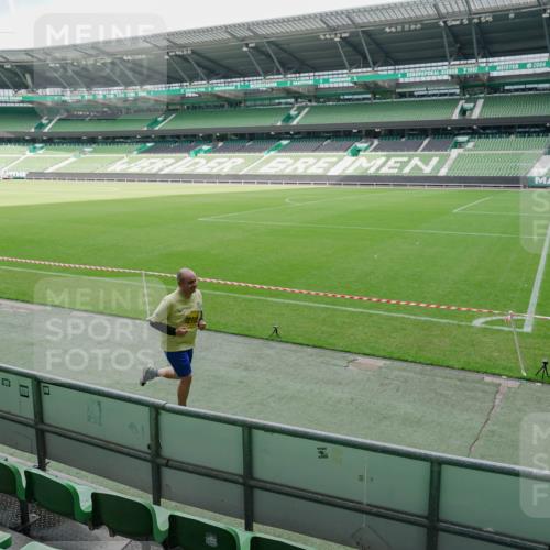 13.09.2026 - 21. swb-Marathon Bremen Michael Burmester http://msf.ph/oto/10489308 13.09.2026 10:44:54 Laufen im Stadion 10137, 10176, 10191, 10192, 10194, 10202, 10242, 10295, 10325, 10335, 10344, 10402, 10430, 10459, 10513, 10524, 10568, 10600, 10605, 10606, 10629, 10651, 10679, 10713, 10756, 10779, 10882, 10899, 10900, 10979, 10997, 10999, 11081, 11200, 11217, 11233, 11264, 11307, 11333, 11337, 11355, 11385, 11408, 11448, 11456, 11461, 11482, 11495, 11629, 11808, 11932, 11943, 12057, 12089, 12151, 12153, 12177, 12178, 12224, 12226, 12311, 12321, 12539, 10148, 10163 meine-sportfotos.de