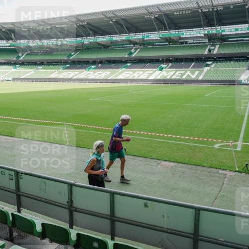 13.09.2026 - 21. swb-Marathon Bremen Michael Burmester http://msf.ph/oto/10489309 13.09.2026 10:44:58 Laufen im Stadion 10137, 10176, 10191, 10192, 10194, 10202, 10242, 10295, 10325, 10335, 10344, 10430, 10459, 10513, 10524, 10568, 10600, 10605, 10606, 10629, 10651, 10679, 10713, 10756, 10779, 10882, 10899, 10900, 10979, 10997, 10999, 11081, 11200, 11217, 11233, 11264, 11307, 11333, 11337, 11355, 11385, 11408, 11448, 11456, 11461, 11495, 11629, 11808, 11932, 11943, 12057, 12089, 12151, 12153, 12177, 12178, 12224, 12226, 12311, 12321, 12539, 10148, 10163 meine-sportfotos.de