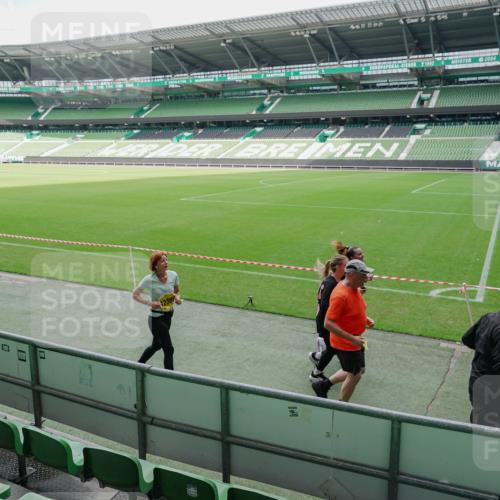 13.09.2026 - 21. swb-Marathon Bremen Michael Burmester http://msf.ph/oto/10489316 13.09.2026 10:45:09 Laufen im Stadion 10137, 10176, 10191, 10192, 10194, 10202, 10242, 10295, 10325, 10335, 10344, 10430, 10459, 10472, 10513, 10524, 10568, 10600, 10629, 10651, 10679, 10713, 10756, 10779, 10882, 10979, 10997, 10999, 11081, 11200, 11233, 11307, 11309, 11355, 11367, 11385, 11408, 11495, 11629, 11709, 11808, 11821, 11932, 11943, 12057, 12089, 12151, 12153, 12177, 12178, 12224, 12226, 12311, 12321, 12539, 10148, 10163, 10330 meine-sportfotos.de