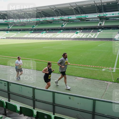 13.09.2026 - 21. swb-Marathon Bremen Michael Burmester http://msf.ph/oto/10489319 13.09.2026 10:45:14 Laufen im Stadion 10137, 10176, 10191, 10192, 10194, 10202, 10242, 10295, 10344, 10430, 10472, 10524, 10568, 10600, 10629, 10651, 10679, 10713, 10756, 10779, 10882, 10979, 10997, 10999, 11081, 11181, 11200, 11233, 11307, 11309, 11355, 11367, 11385, 11408, 11495, 11629, 11709, 11808, 11821, 11932, 11943, 12057, 12089, 12151, 12153, 12177, 12178, 12224, 12226, 12311, 12321, 12374, 12539, 10148, 10163, 10330 meine-sportfotos.de