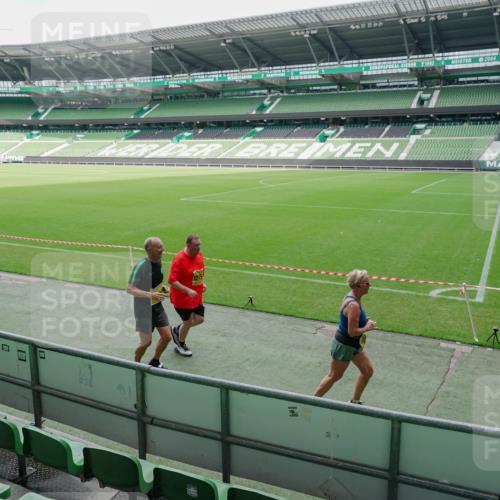 13.09.2026 - 21. swb-Marathon Bremen Michael Burmester http://msf.ph/oto/10489324 13.09.2026 10:45:20 Laufen im Stadion 10137, 10176, 10191, 10192, 10194, 10202, 10242, 10295, 10344, 10430, 10472, 10524, 10568, 10600, 10629, 10651, 10679, 10713, 10756, 10779, 10882, 10979, 10997, 10999, 11081, 11181, 11200, 11233, 11244, 11307, 11309, 11355, 11367, 11385, 11408, 11495, 11574, 11629, 11709, 11808, 11821, 11932, 11943, 12057, 12089, 12151, 12153, 12177, 12178, 12224, 12226, 12285, 12311, 12321, 12374, 12539, 10148, 10163, 10303, 10330 meine-sportfotos.de