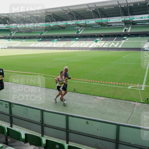 13.09.2026 - 21. swb-Marathon Bremen Michael Burmester http://msf.ph/oto/10489331 13.09.2026 10:45:35 Laufen im Stadion 10137, 10176, 10191, 10192, 10194, 10202, 10242, 10295, 10344, 10430, 10472, 10524, 10568, 10600, 10629, 10651, 10679, 10713, 10979, 10999, 11050, 11081, 11181, 11200, 11233, 11244, 11307, 11309, 11367, 11385, 11495, 11574, 11629, 11675, 11709, 11760, 11808, 11821, 11932, 11943, 12057, 12089, 12151, 12153, 12177, 12178, 12211, 12224, 12226, 12285, 12311, 12321, 12374, 12462, 12539, 10148, 10163, 10303, 10330, 10361 meine-sportfotos.de