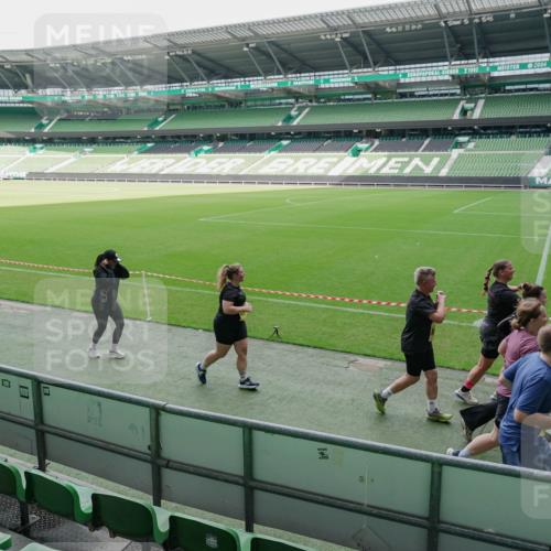 13.09.2026 - 21. swb-Marathon Bremen Michael Burmester http://msf.ph/oto/10489338 13.09.2026 10:45:44 Laufen im Stadion 10137, 10176, 10191, 10192, 10194, 10202, 10242, 10344, 10430, 10472, 10524, 10568, 10600, 10651, 10679, 10713, 10979, 11050, 11081, 11181, 11200, 11244, 11296, 11309, 11367, 11385, 11495, 11529, 11530, 11546, 11574, 11629, 11675, 11709, 11760, 11808, 11821, 11932, 11943, 12057, 12089, 12151, 12153, 12177, 12178, 12211, 12224, 12226, 12285, 12311, 12316, 12317, 12321, 12374, 12422, 12462, 12539, 10002, 10148, 10163, 10303, 10330, 10361 meine-sportfotos.de