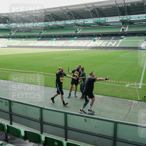 13.09.2026 - 21. swb-Marathon Bremen Michael Burmester http://msf.ph/oto/10489404 13.09.2026 10:47:46 Laufen im Stadion 10161, 10264, 10292, 10349, 10407, 10440, 10535, 10732, 10789, 10895, 10925, 10933, 10970, 11104, 11262, 11296, 11423, 11443, 11457, 11529, 11530, 11546, 11573, 11579, 11639, 11663, 11675, 11698, 12083, 12157, 12316, 12317, 12340, 12422, 12444, 12471, 12472, 12542, 12561, 10004, 10005, 10176, 10191, 10192, 10271, 10295, 10325, 10335, 10344, 10459, 10513, 10568, 10605, 10606, 10629, 10679, 10713, 10756, 10779, 10882, 10979, 10997, 10999, 11081, 11233, 11495 meine-sportfotos.de