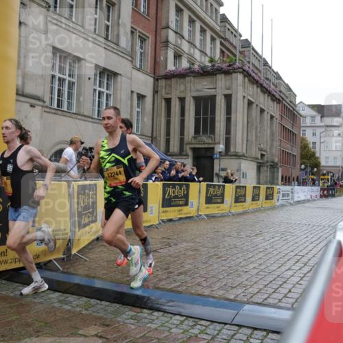 13.09.2026 - Kiel Lauf Yannick Fuchs http://msf.ph/oto/10489508 13.09.2026 11:23:59 Laufen 12244 meine-sportfotos.de