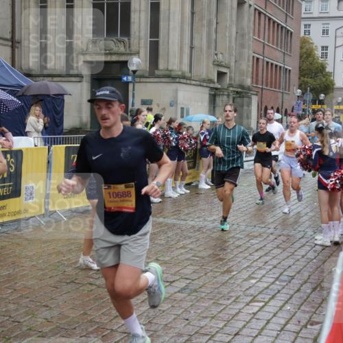 13.09.2026 - Kiel Lauf Yannick Fuchs http://msf.ph/oto/10489600 13.09.2026 11:41:49 Laufen 9688, 7, 3854, 10688 meine-sportfotos.de