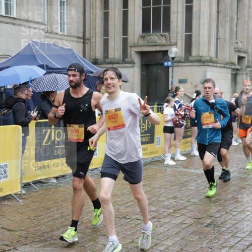 13.09.2026 - Kiel Lauf Yannick Fuchs http://msf.ph/oto/10489688 13.09.2026 11:42:51 Laufen 394, 8427, 3, 500, 7453, 8291 meine-sportfotos.de