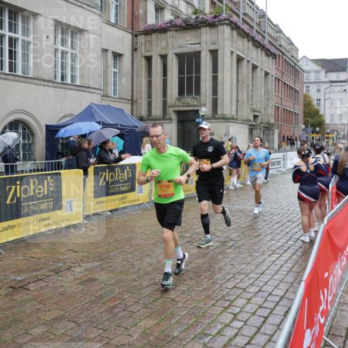 13.09.2026 - Kiel Lauf Yannick Fuchs http://msf.ph/oto/10489721 13.09.2026 11:43:03 Laufen 3789 meine-sportfotos.de