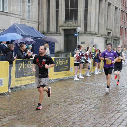13.09.2026 - Kiel Lauf Yannick Fuchs http://msf.ph/oto/10489728 13.09.2026 11:43:08 Laufen 8513, 799 meine-sportfotos.de