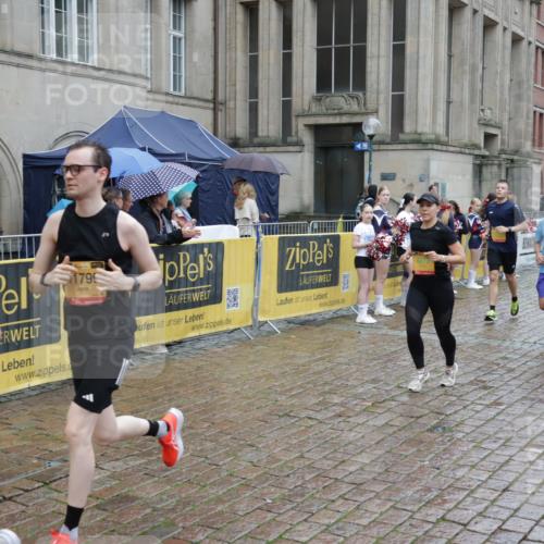 13.09.2026 - Kiel Lauf Yannick Fuchs http://msf.ph/oto/10489733 13.09.2026 11:43:10 Laufen 1799 meine-sportfotos.de