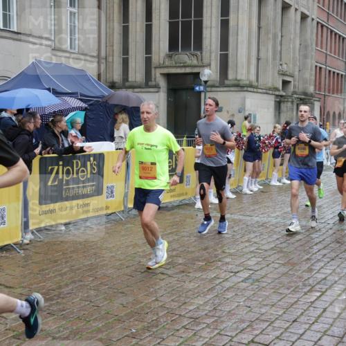 13.09.2026 - Kiel Lauf Yannick Fuchs http://msf.ph/oto/10489760 13.09.2026 11:43:21 Laufen 9482, 9012, 6348, 4823 meine-sportfotos.de