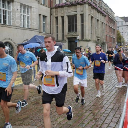 13.09.2026 - Kiel Lauf Yannick Fuchs http://msf.ph/oto/10489831 13.09.2026 11:44:04 Laufen 48, 9492 meine-sportfotos.de