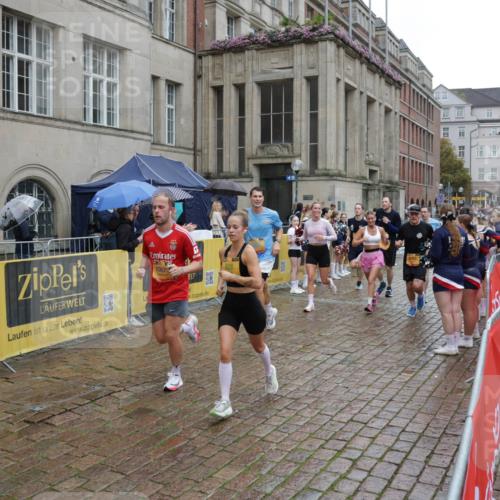 13.09.2026 - Kiel Lauf Yannick Fuchs http://msf.ph/oto/10489845 13.09.2026 11:44:09 Laufen 1067 meine-sportfotos.de