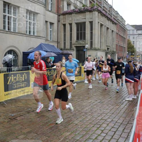 13.09.2026 - Kiel Lauf Yannick Fuchs http://msf.ph/oto/10489846 13.09.2026 11:44:10 Laufen 1075, 423 meine-sportfotos.de