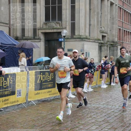 13.09.2026 - Kiel Lauf Yannick Fuchs http://msf.ph/oto/10489882 13.09.2026 11:44:25 Laufen 694 meine-sportfotos.de