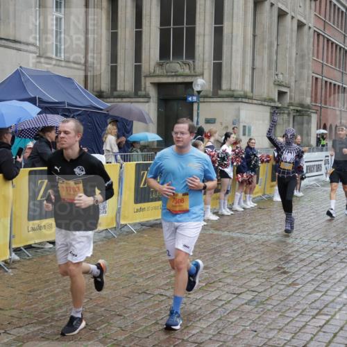 13.09.2026 - Kiel Lauf Yannick Fuchs http://msf.ph/oto/10489891 13.09.2026 11:44:28 Laufen 11703, 7508 meine-sportfotos.de