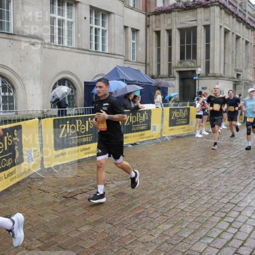 13.09.2026 - Kiel Lauf Yannick Fuchs http://msf.ph/oto/10489906 13.09.2026 11:44:32 Laufen 5283 meine-sportfotos.de