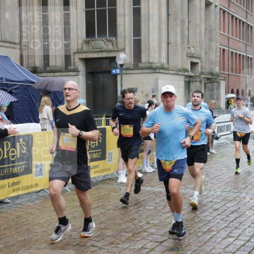 13.09.2026 - Kiel Lauf Yannick Fuchs http://msf.ph/oto/10489907 13.09.2026 11:44:33 Laufen 2504 meine-sportfotos.de