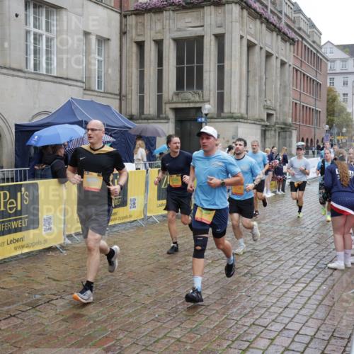 13.09.2026 - Kiel Lauf Yannick Fuchs http://msf.ph/oto/10489910 13.09.2026 11:44:34 Laufen 2258 meine-sportfotos.de