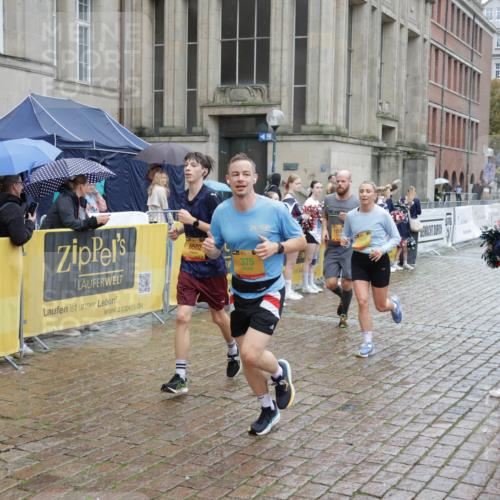 13.09.2026 - Kiel Lauf Yannick Fuchs http://msf.ph/oto/10489926 13.09.2026 11:44:40 Laufen 6502, 35, 375, 1251 meine-sportfotos.de