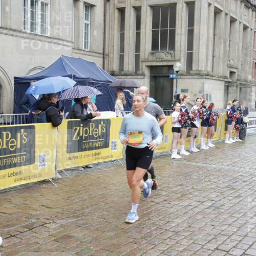13.09.2026 - Kiel Lauf Yannick Fuchs http://msf.ph/oto/10489929 13.09.2026 11:44:41 Laufen 7965 meine-sportfotos.de