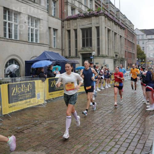 13.09.2026 - Kiel Lauf Yannick Fuchs http://msf.ph/oto/10489977 13.09.2026 11:45:01 Laufen 9583 meine-sportfotos.de