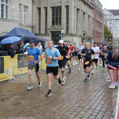 13.09.2026 - Kiel Lauf Yannick Fuchs http://msf.ph/oto/10489987 13.09.2026 11:45:09 Laufen 11390 meine-sportfotos.de