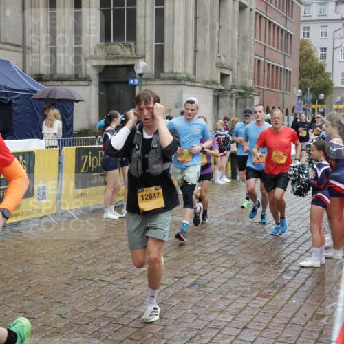 13.09.2026 - Kiel Lauf Yannick Fuchs http://msf.ph/oto/10490064 13.09.2026 11:45:44 Laufen 4, 38, 4656, 12847, 5708 meine-sportfotos.de
