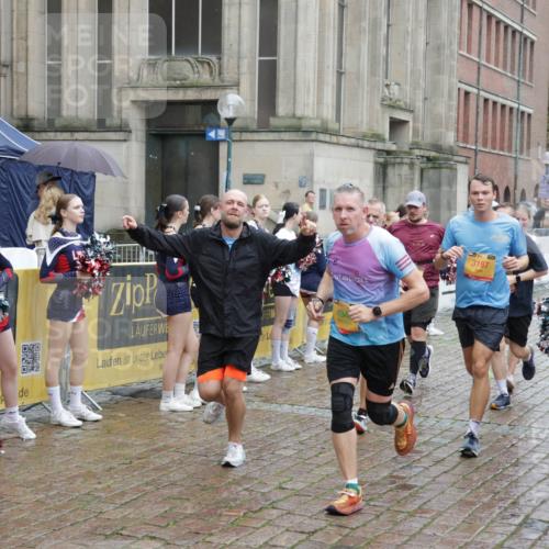 13.09.2026 - Kiel Lauf Yannick Fuchs http://msf.ph/oto/10490151 13.09.2026 11:46:24 Laufen 3197 meine-sportfotos.de