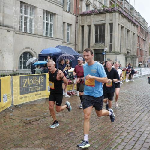 13.09.2026 - Kiel Lauf Yannick Fuchs http://msf.ph/oto/10490161 13.09.2026 11:46:26 Laufen 3197 meine-sportfotos.de