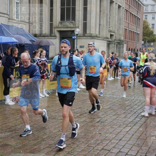 13.09.2026 - Kiel Lauf Yannick Fuchs http://msf.ph/oto/10490196 13.09.2026 11:46:40 Laufen 10611, 8874, 5233 meine-sportfotos.de