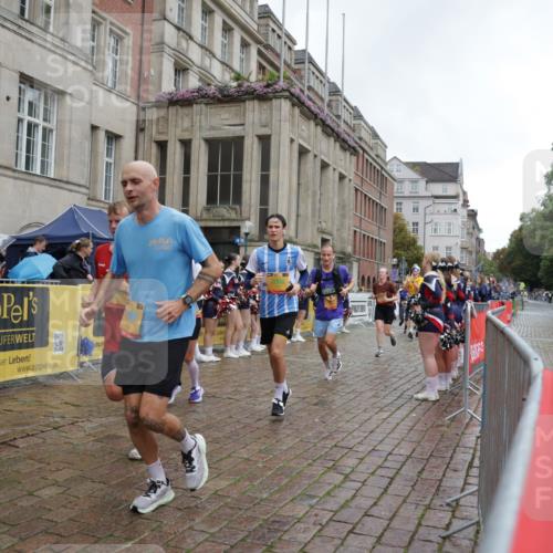 13.09.2026 - Kiel Lauf Yannick Fuchs http://msf.ph/oto/10490362 13.09.2026 11:47:54 Laufen 5490, 2060 meine-sportfotos.de