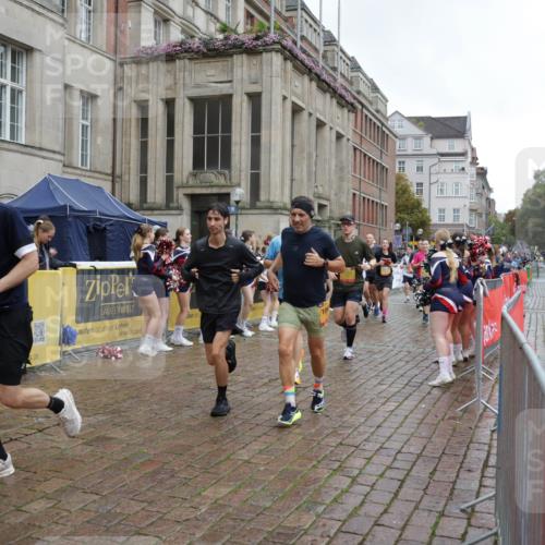 13.09.2026 - Kiel Lauf Yannick Fuchs http://msf.ph/oto/10490402 13.09.2026 11:48:10 Laufen 4123 meine-sportfotos.de