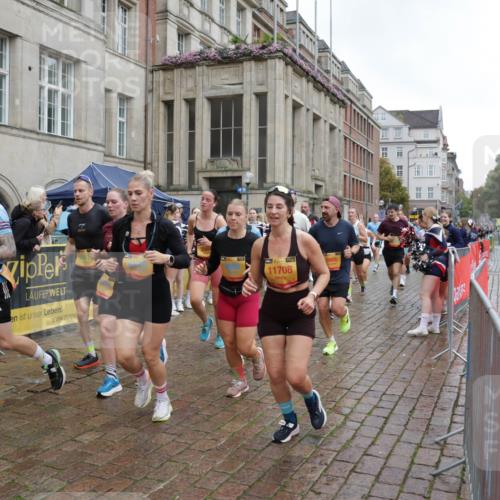 13.09.2026 - Kiel Lauf Yannick Fuchs http://msf.ph/oto/10490430 13.09.2026 11:48:19 Laufen 9906, 11708 meine-sportfotos.de