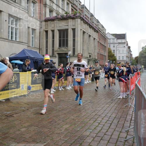 13.09.2026 - Kiel Lauf Yannick Fuchs http://msf.ph/oto/10490459 13.09.2026 11:48:31 Laufen 29 meine-sportfotos.de