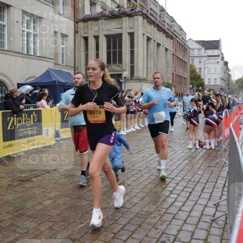 13.09.2026 - Kiel Lauf Yannick Fuchs http://msf.ph/oto/10490987 13.09.2026 11:52:03 Laufen 4974 meine-sportfotos.de