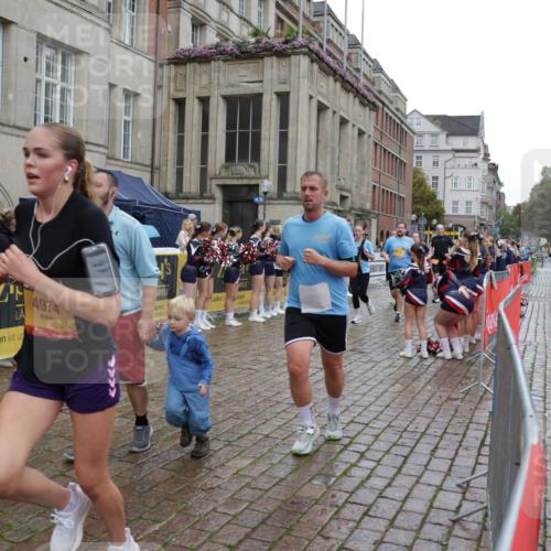 13.09.2026 - Kiel Lauf Yannick Fuchs http://msf.ph/oto/10490989 13.09.2026 11:52:03 Laufen 4974 meine-sportfotos.de