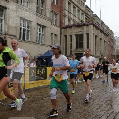 13.09.2026 - Kiel Lauf Yannick Fuchs http://msf.ph/oto/10491166 13.09.2026 11:53:42 Laufen 5094, 11128 meine-sportfotos.de